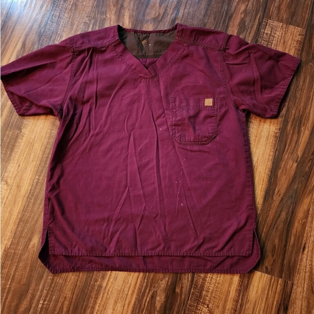 Carhartt medium wine top and bottom